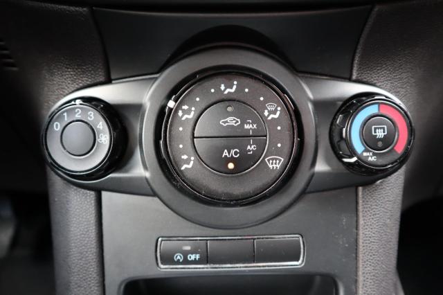 Ford Fiesta 1.0 Style Navi/ Bluetooth/ Airco 