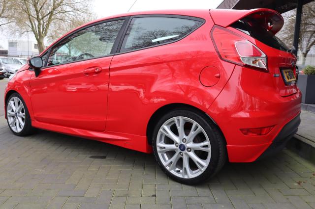 Ford Fiesta 1.0 EcoBoost ST-Line 125pk Clima / Bluetooth / Sony 