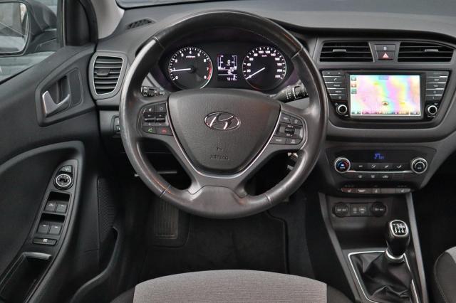Hyundai I20 1.2 HP Business Edition Navi/Clima/Camera/Stuur-stoelverwarm. 